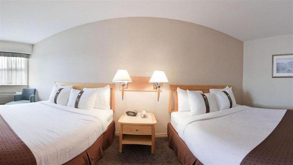 Doubletree By Hilton West Kelowna Ngoại thất bức ảnh