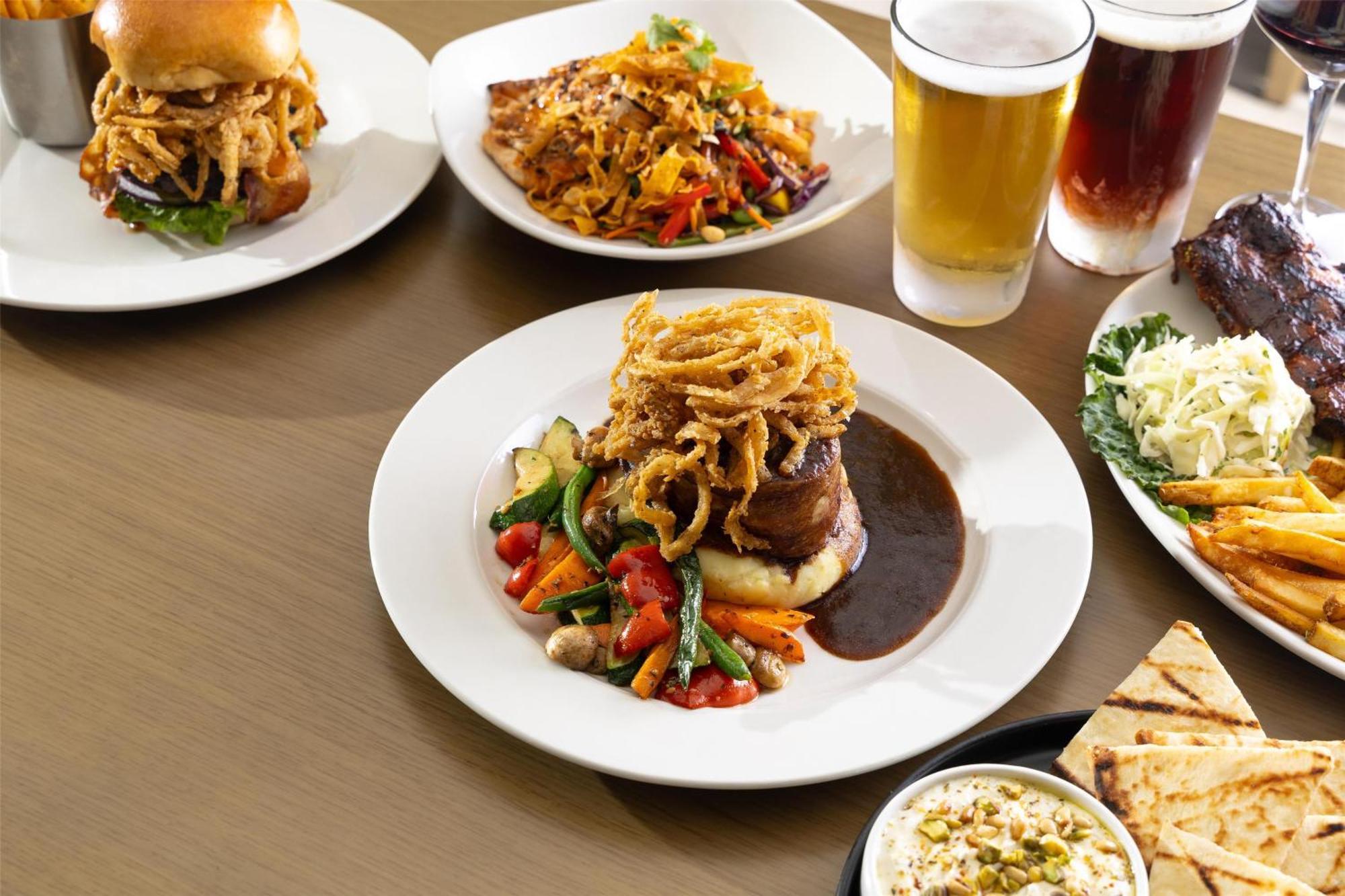 Doubletree By Hilton West Kelowna Ngoại thất bức ảnh
