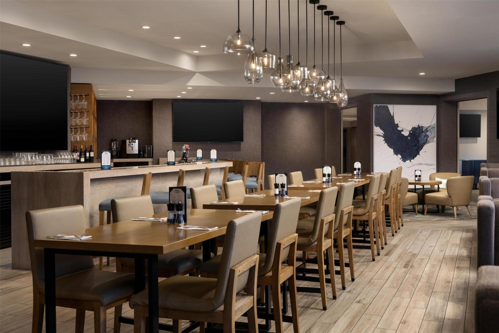 Doubletree By Hilton West Kelowna Ngoại thất bức ảnh