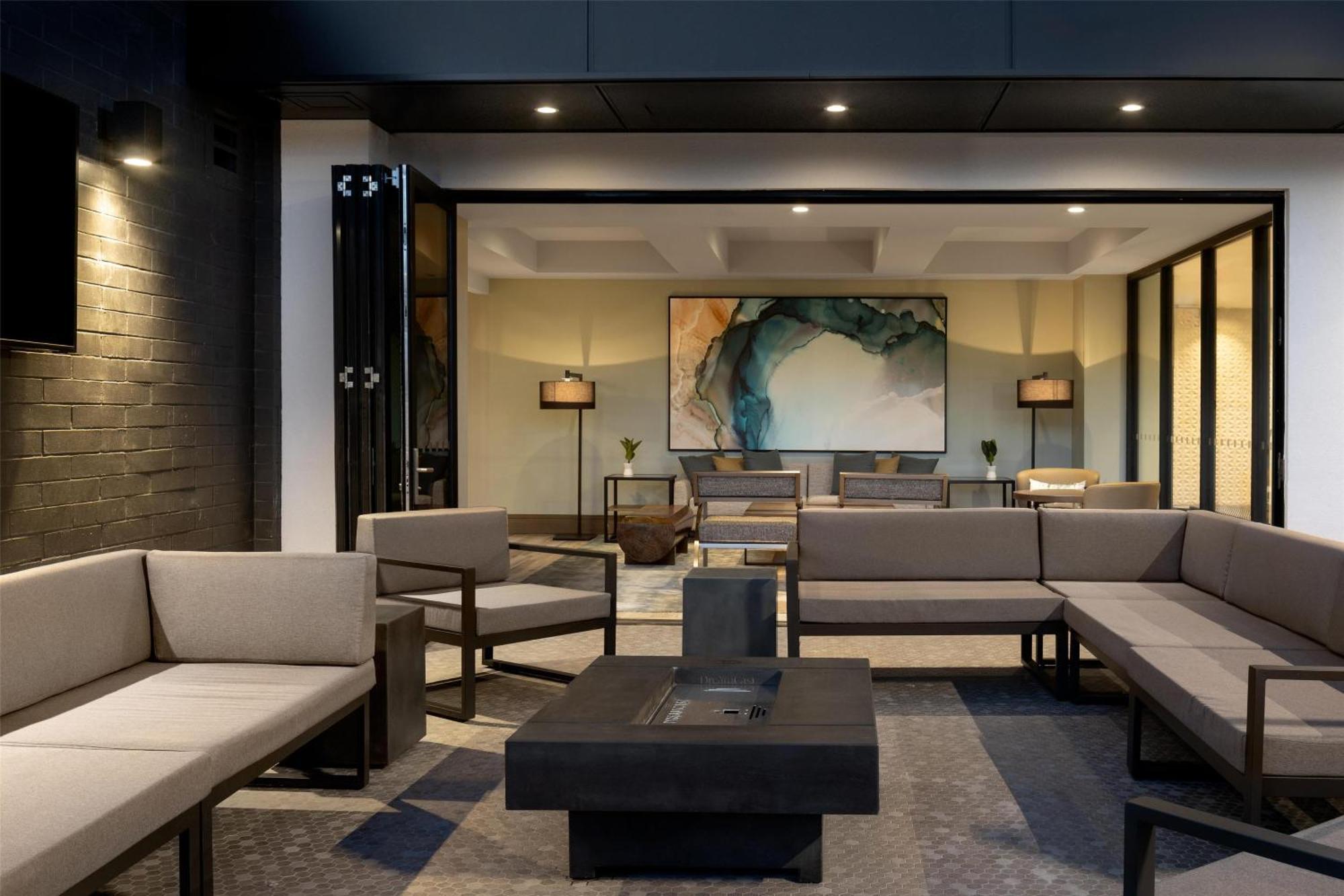 Doubletree By Hilton West Kelowna Ngoại thất bức ảnh