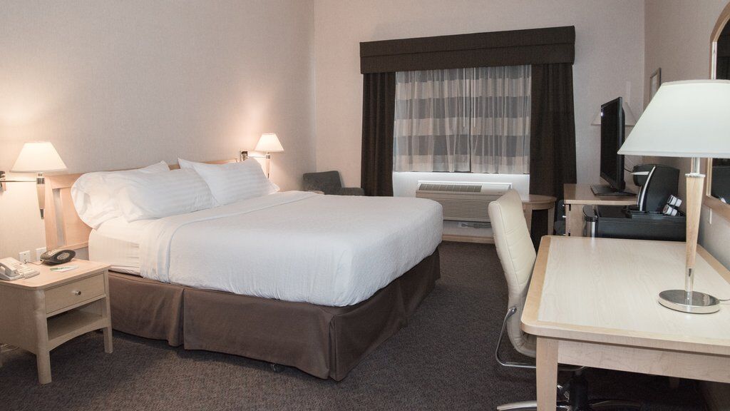 Doubletree By Hilton West Kelowna Ngoại thất bức ảnh